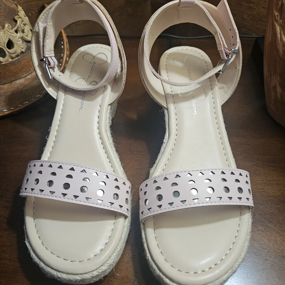 Jessica Simpson Light Pink Sandals💗